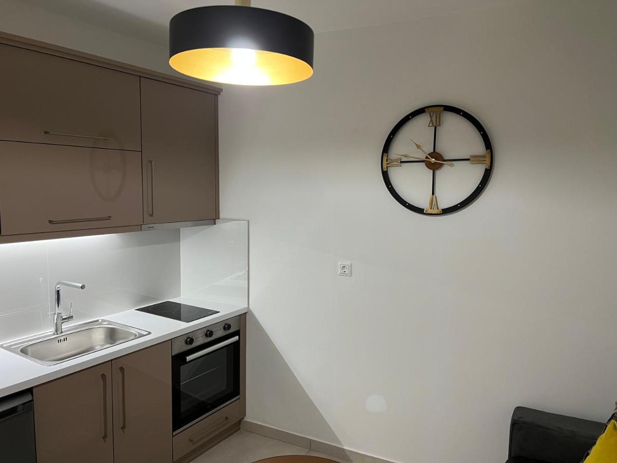 Alpha Apartment *